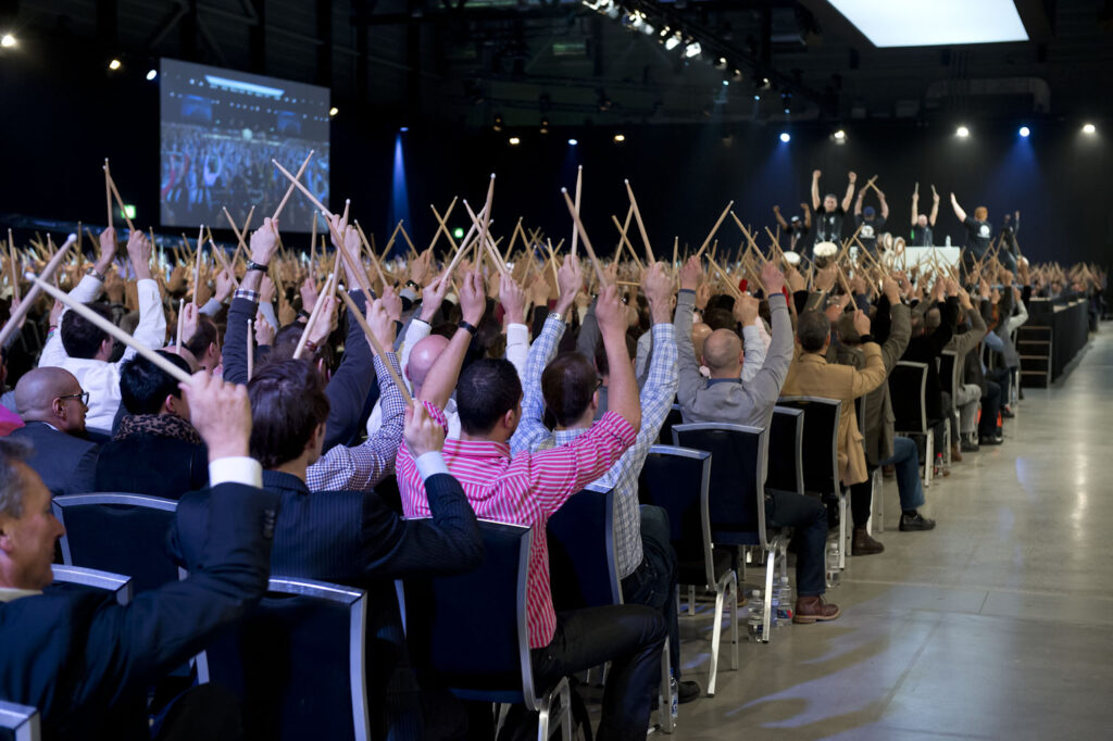 AUMA 2014 Eventinszenierung 1 commacross-AUMA 2014 Eventinszenierung 1