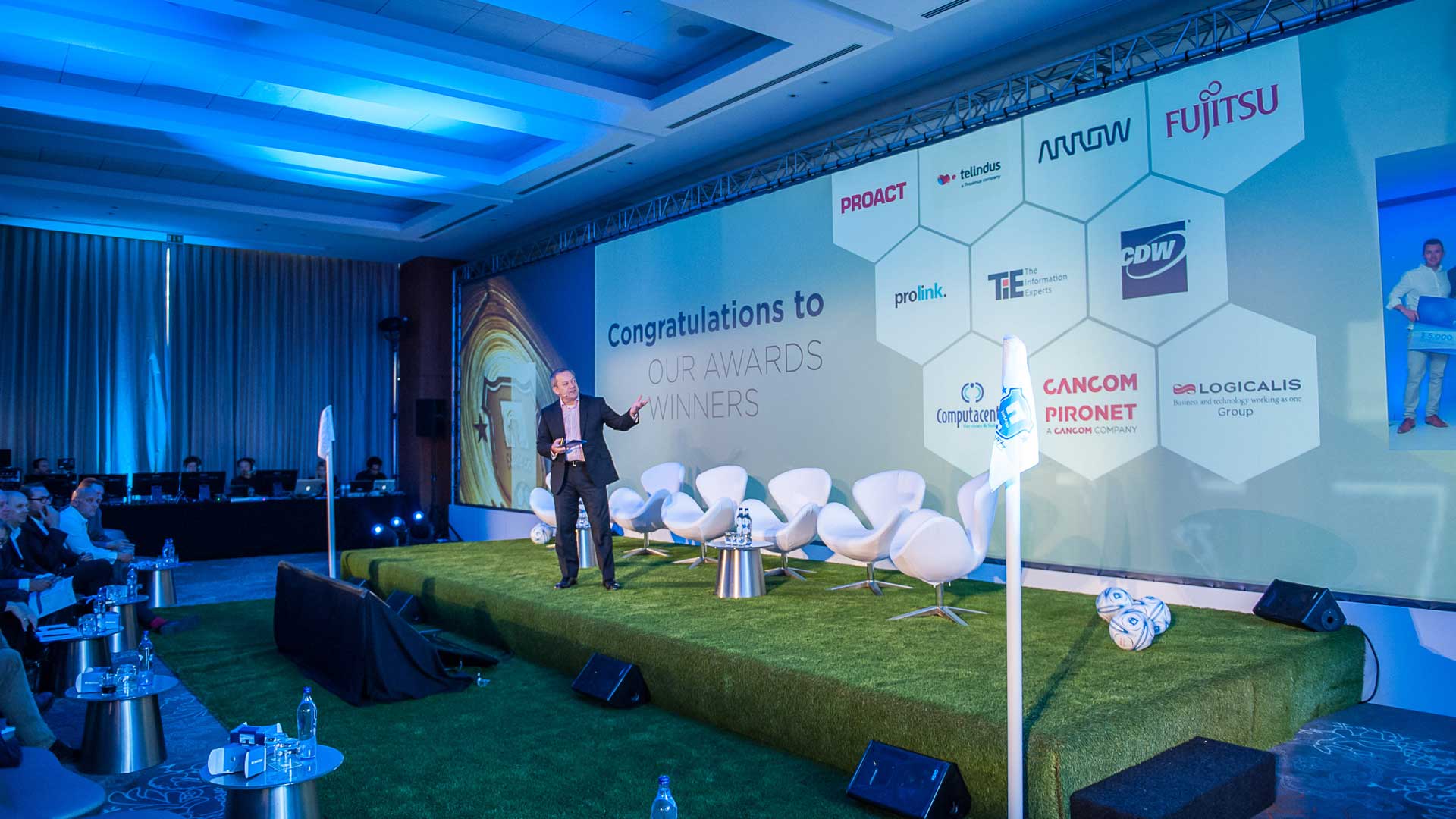 netapp 2016 pef event praesentation general session 03 commacross-netapp 2016 pef event praesentation general session 03