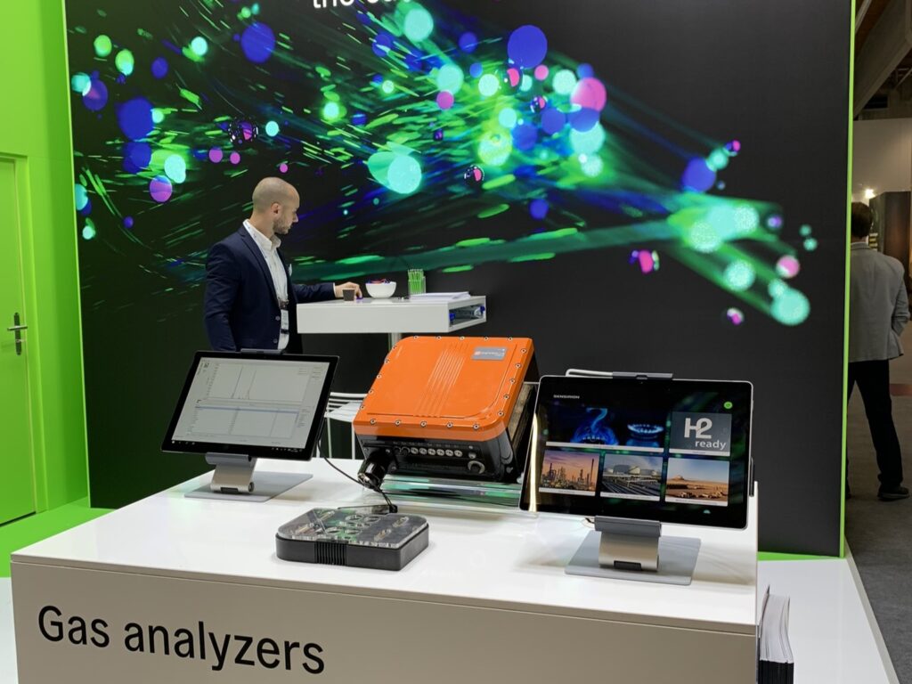 sensirion interactive anwendungen enlit 2022 commacross-sensirion interactive anwendungen enlit 2022