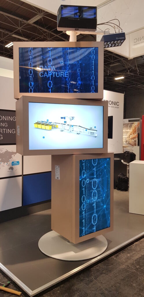 commacross-vitronic 2018 eyecatcher messe 3